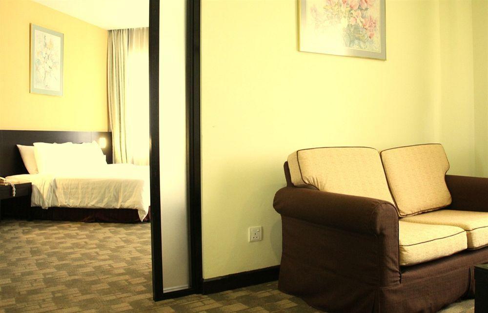 Oyo 89693 Perkasa Hotel Keningau Near Hospital Keningau Экстерьер фото