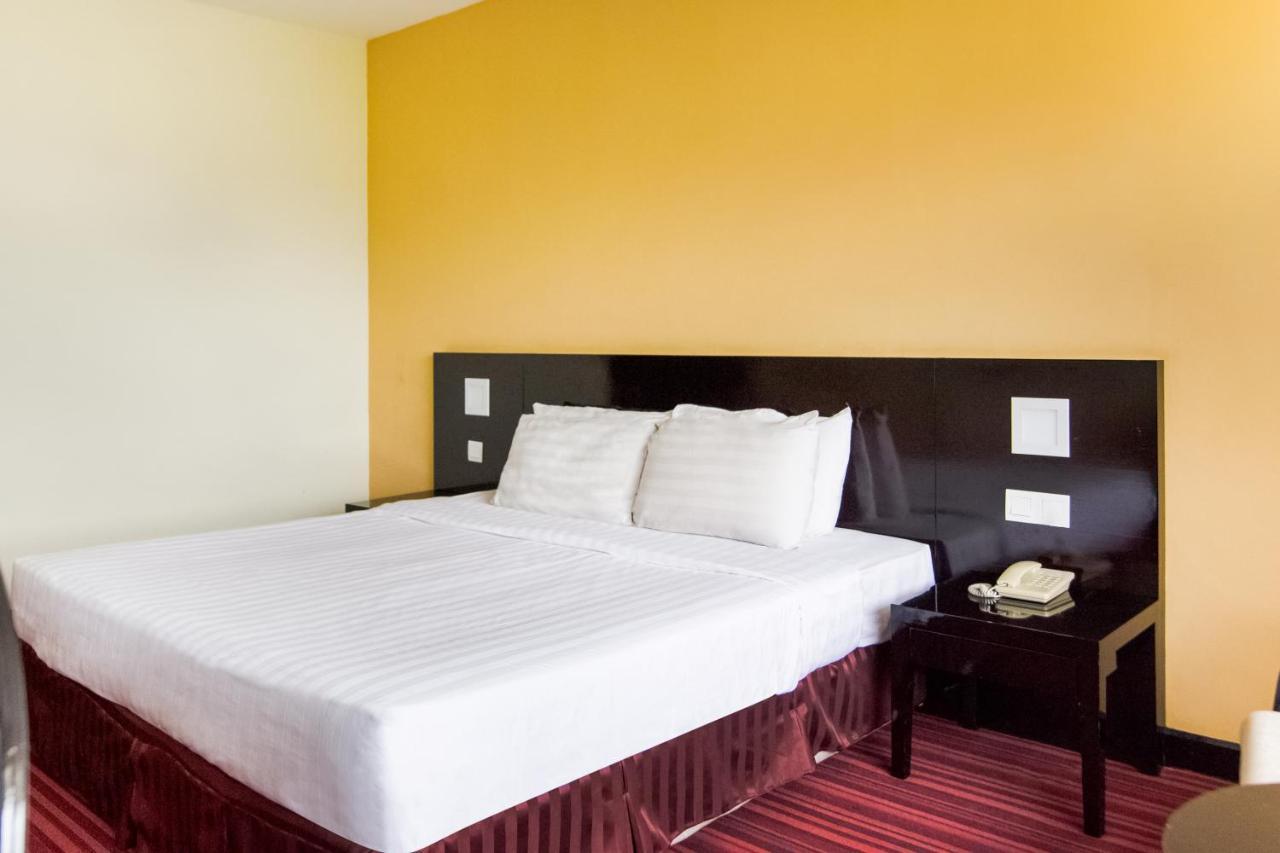 Oyo 89693 Perkasa Hotel Keningau Near Hospital Keningau Экстерьер фото